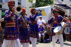 Penzance - Mazey day - Street entertainers