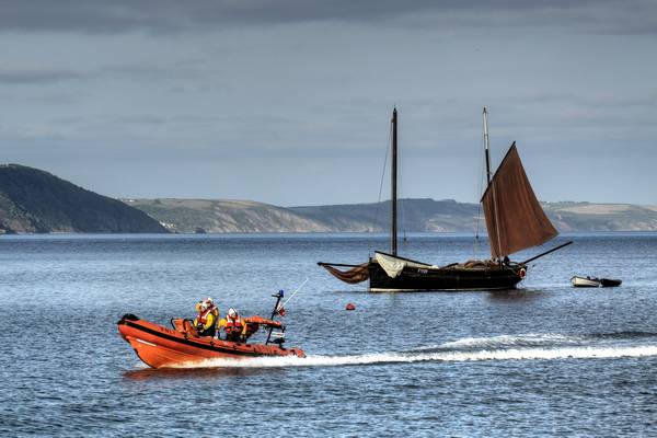 1st June 2011 - Watching the Looe RNLI crews train.