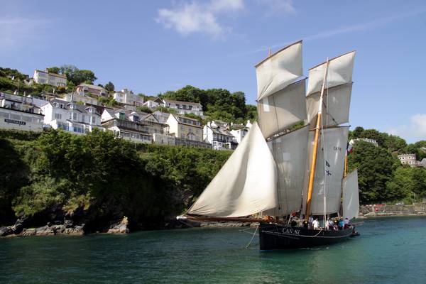 Western Morning View - La cancalaise under full sail